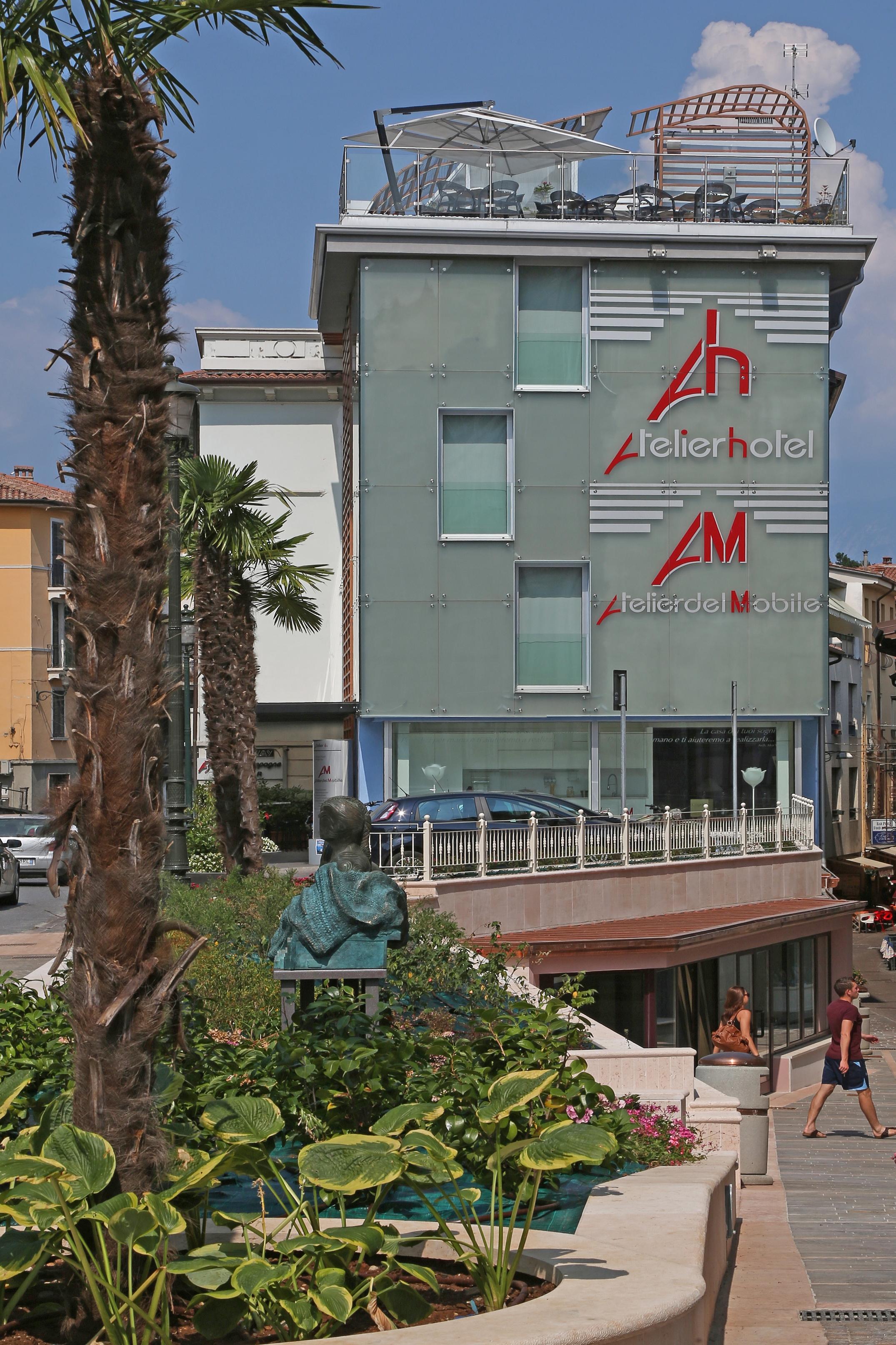 Happy Hotel Atelier Gardone Riviera Centro & Beach Exterior foto